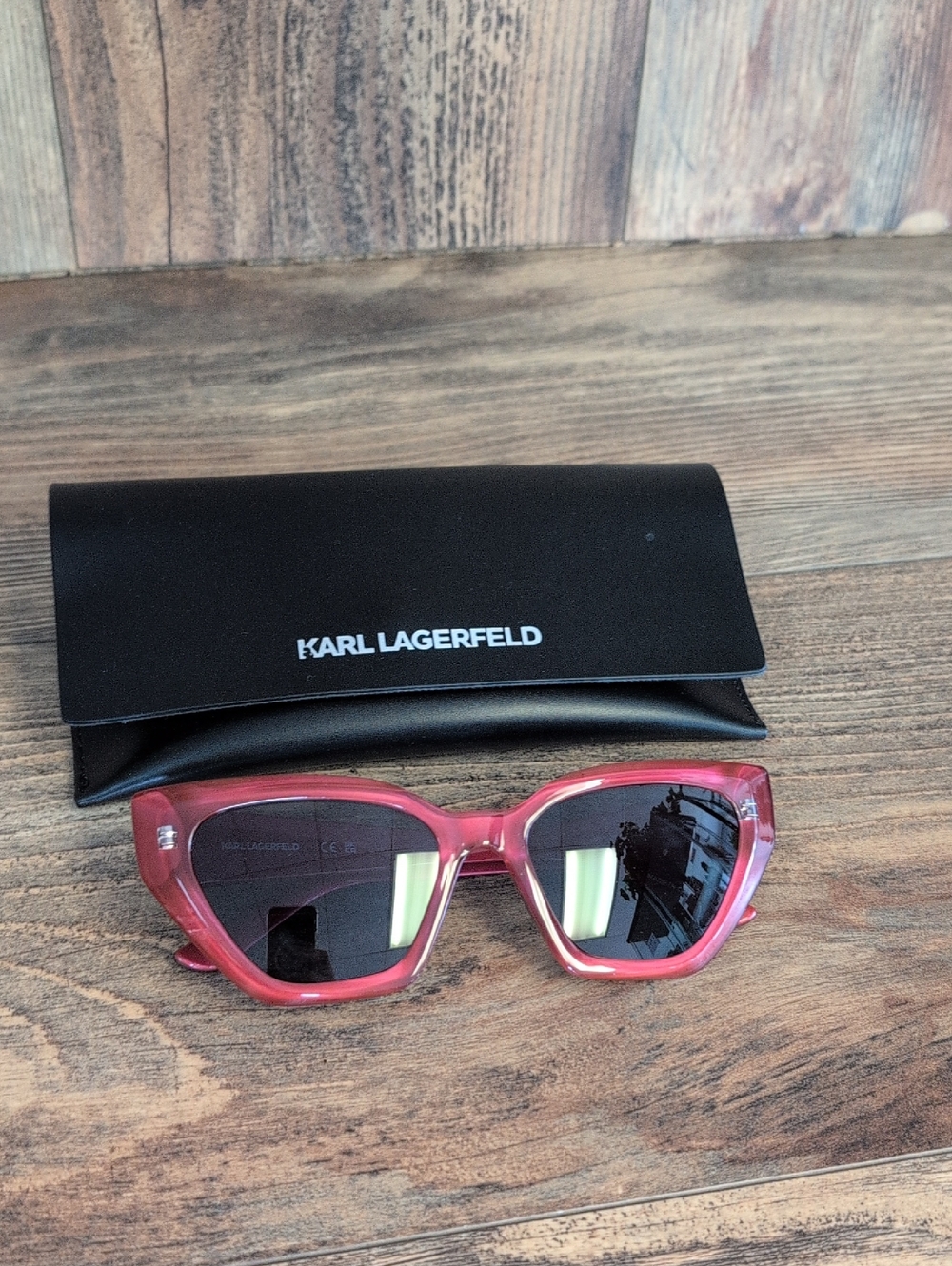 Karl Lagerfeld KL6145S 600 Cat-Eye Sunglasses + Case                   M448